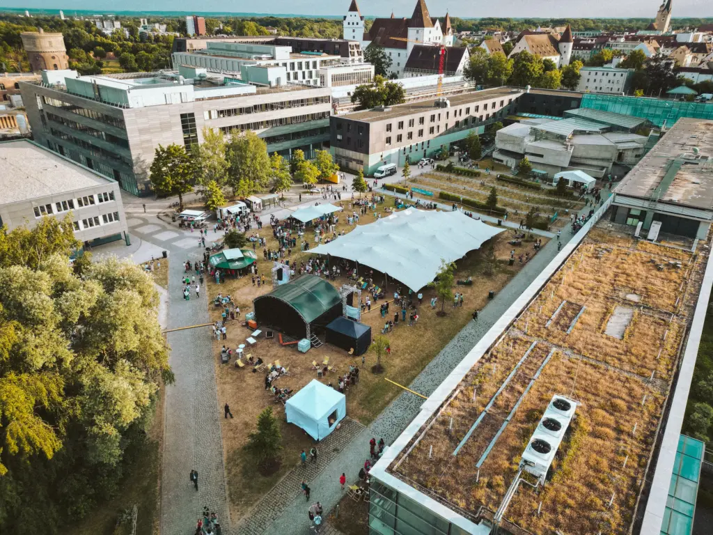 Luftbild des Festivalgeländes auf dem THI-Campus